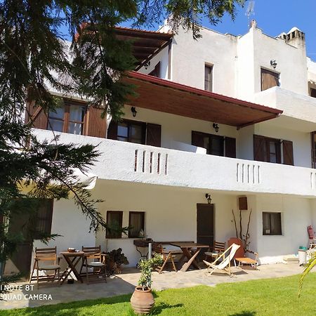 Ta Pefka Apartment Nikiti  Exterior foto